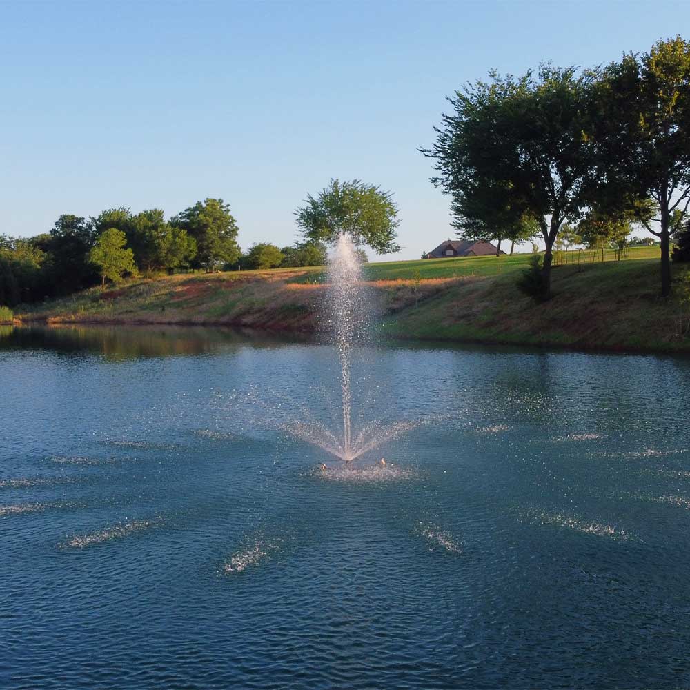 PondSelect Classic Series 3/4 HP Pond Fountain, 5 Spray Patterns – 120V