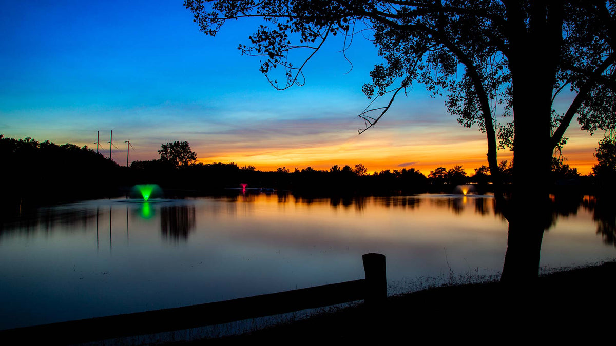 Enjoy your North Star fountain at night with color-changing LED lights.